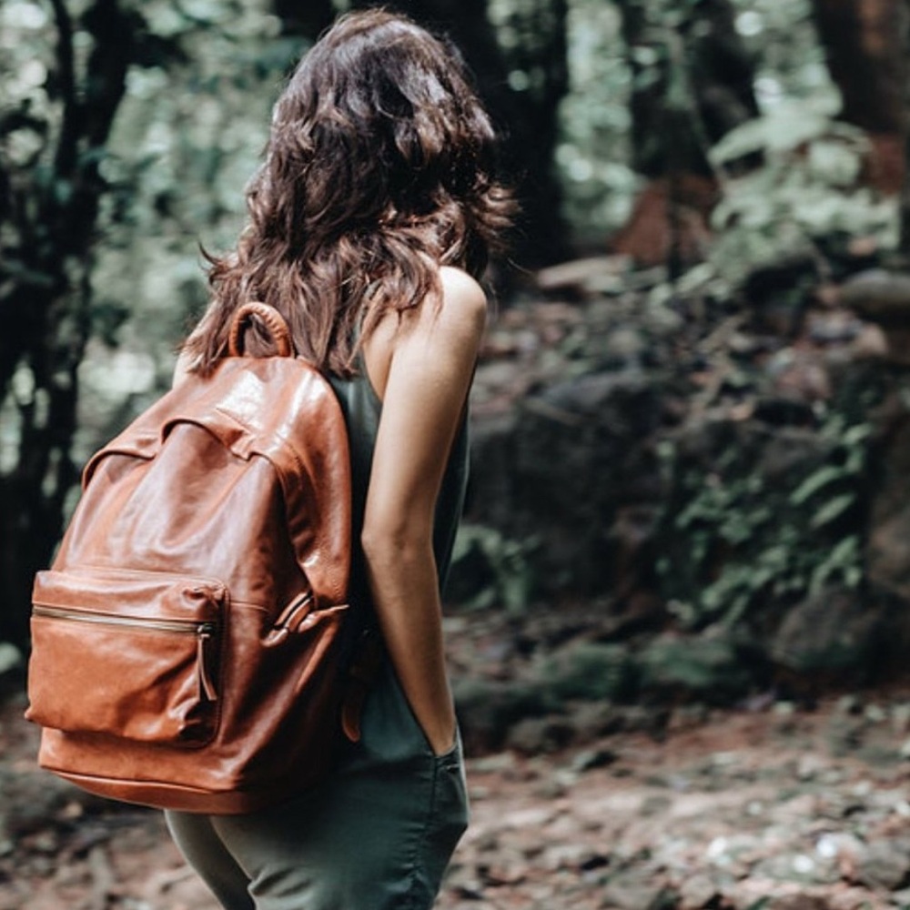 FOUNDERS Premium Leather Backpack - Brown (NWT)
